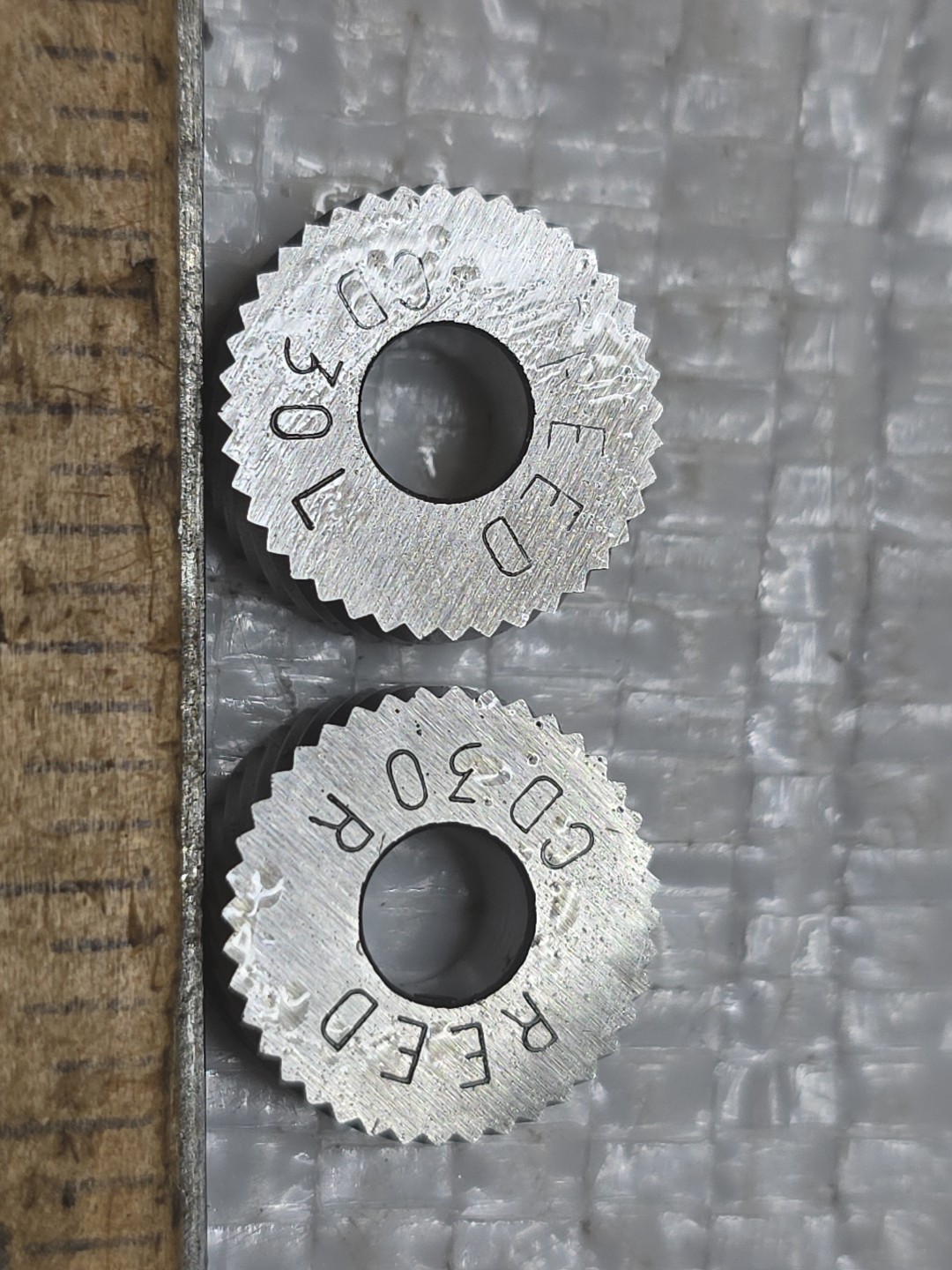 REED CD30L & CD30R SET OF 2 1/2 x 3/16 × 3/16 Hole NOS KNURL Wheels
