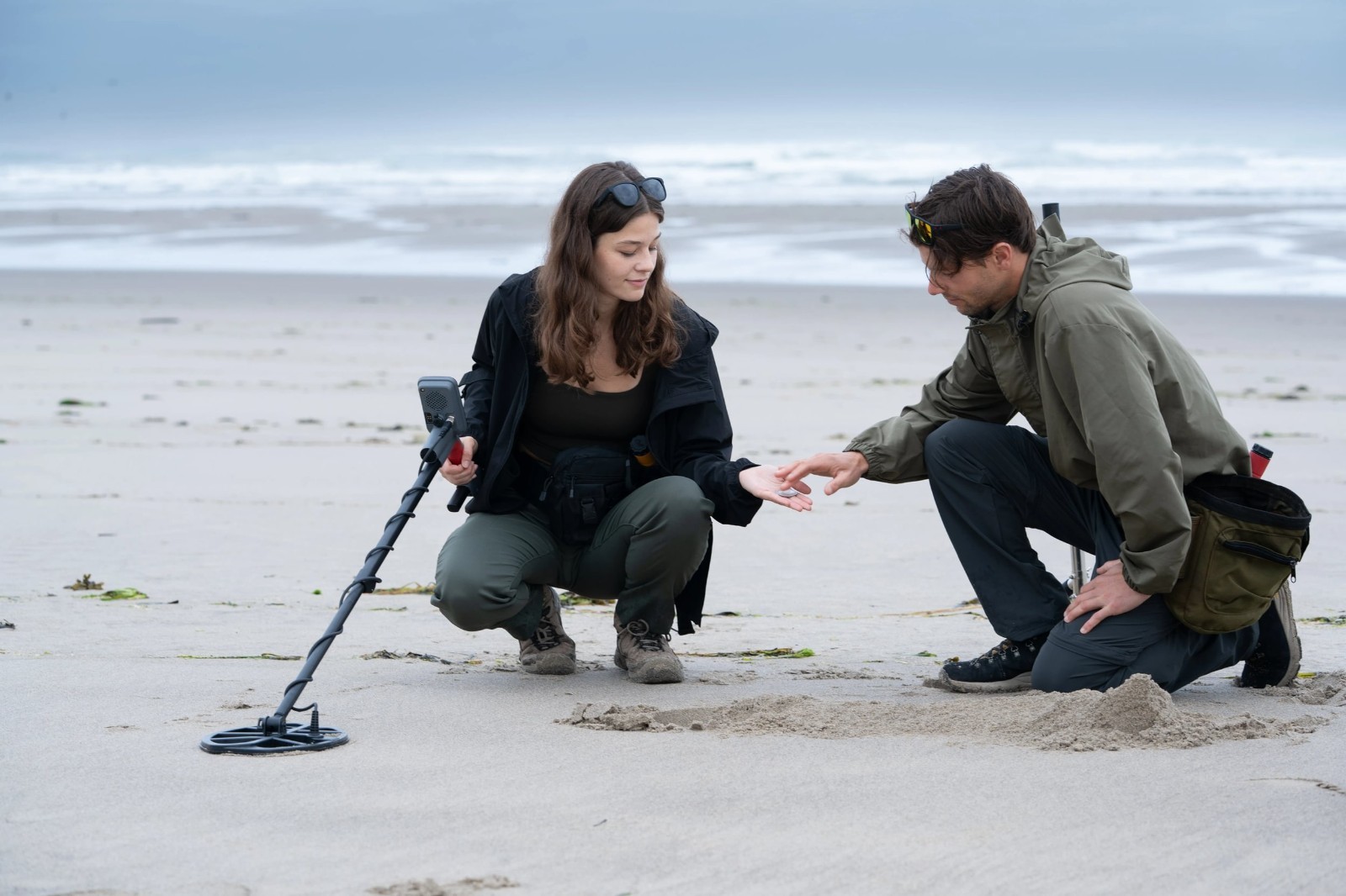 Minelab Vanquish 360 Waterproof Metal Detector Multi-IQ