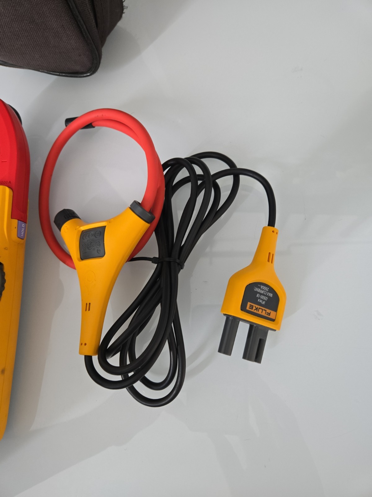 Fluke 376 FC True-RMS Clamp Meter W/ 18-Inch iFlex i2500-18 – Perfect Condition