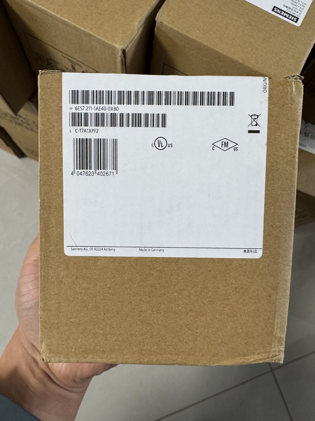 1PC Brand PRO Siemens Simatic S7-1200 6ES7211-1AE40-0XB0 6ES7 211-1AE40-0XB0