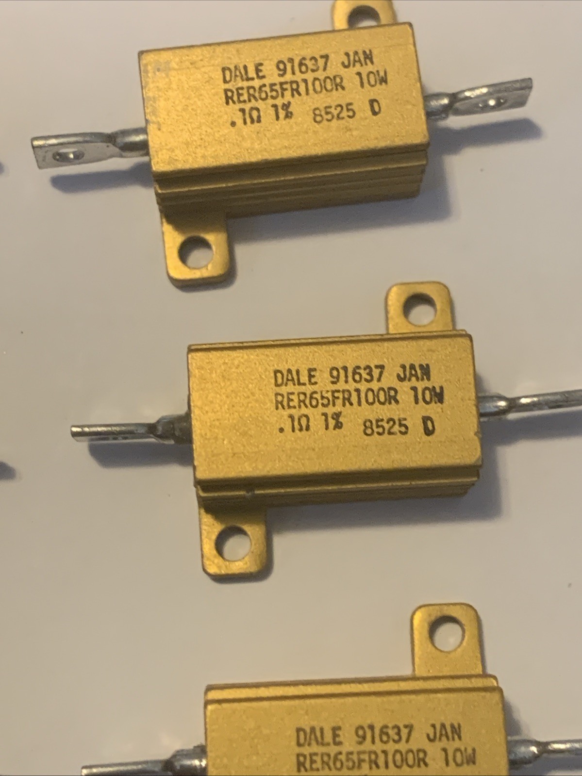 RER65FR100R DALE 10W .1 Ohm 1% RESISTOR Lot Of 7 “Estate Find”