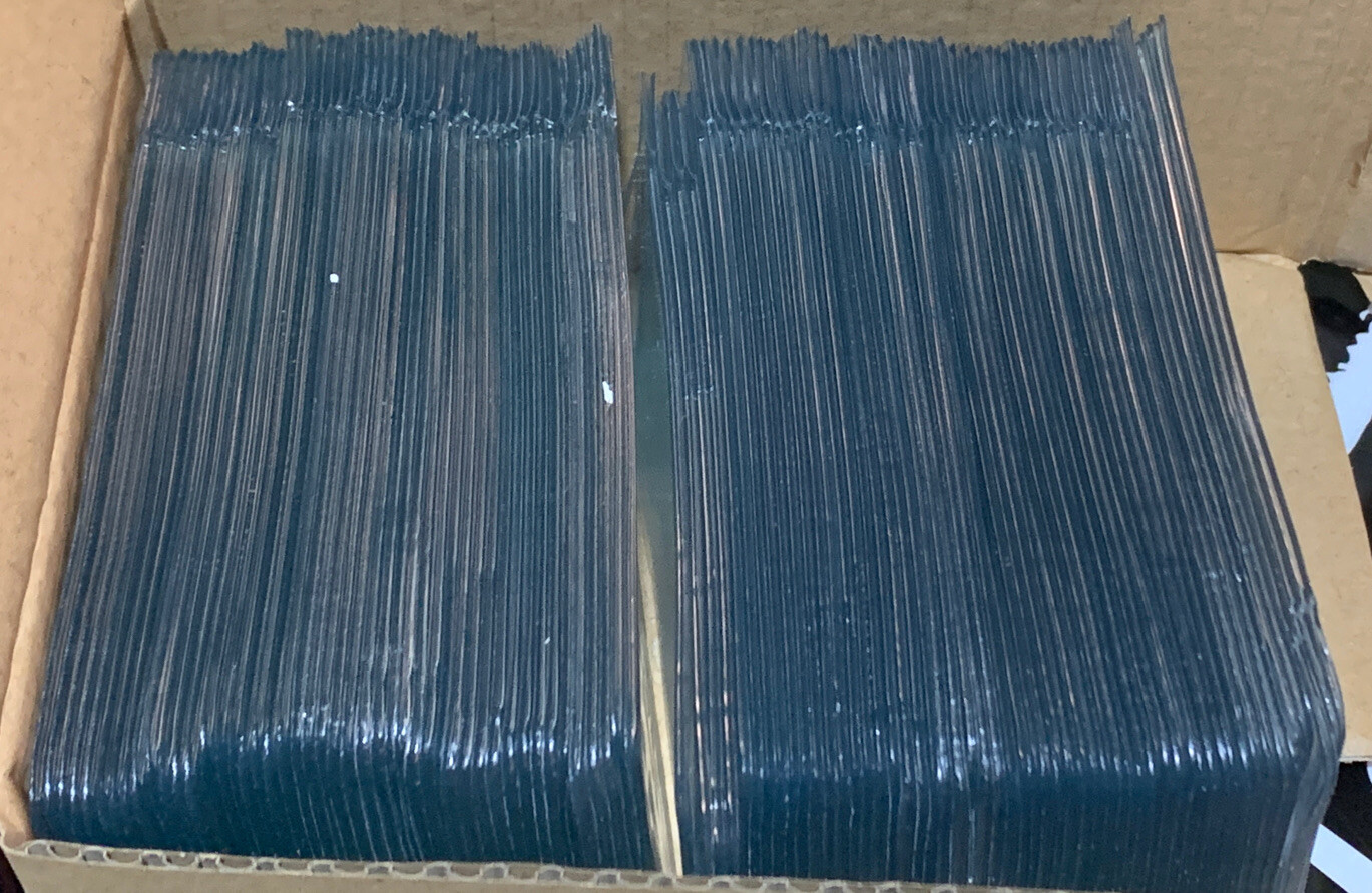 100 Ct Vertical Clear Vinyl Proximity Badge Holders Y533831
