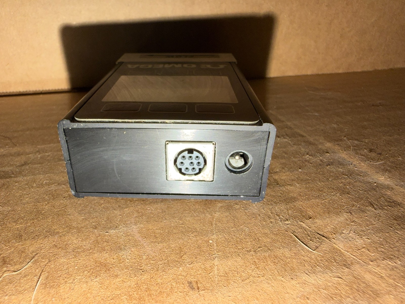 GOOD WORKING OMEGA FMA-1603A Mass Flow Meter / Controller RS232 4-20mA Output