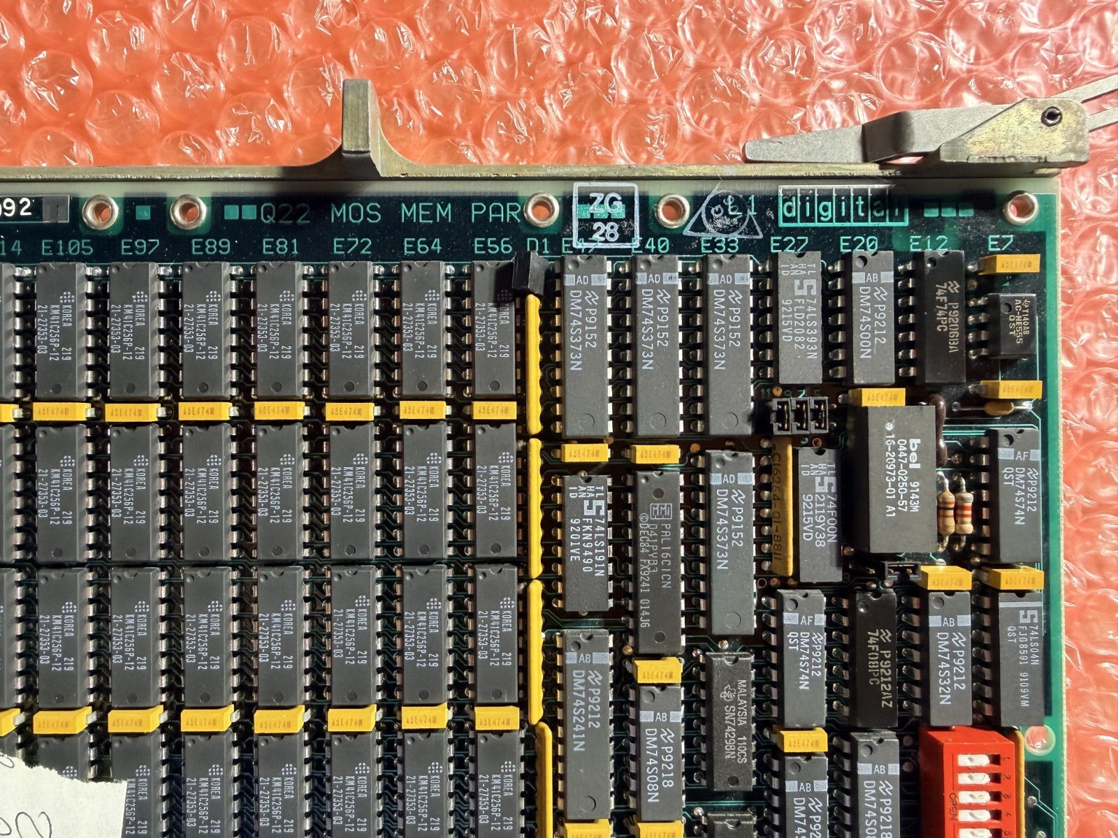 Q22 MOS MEM PAR
