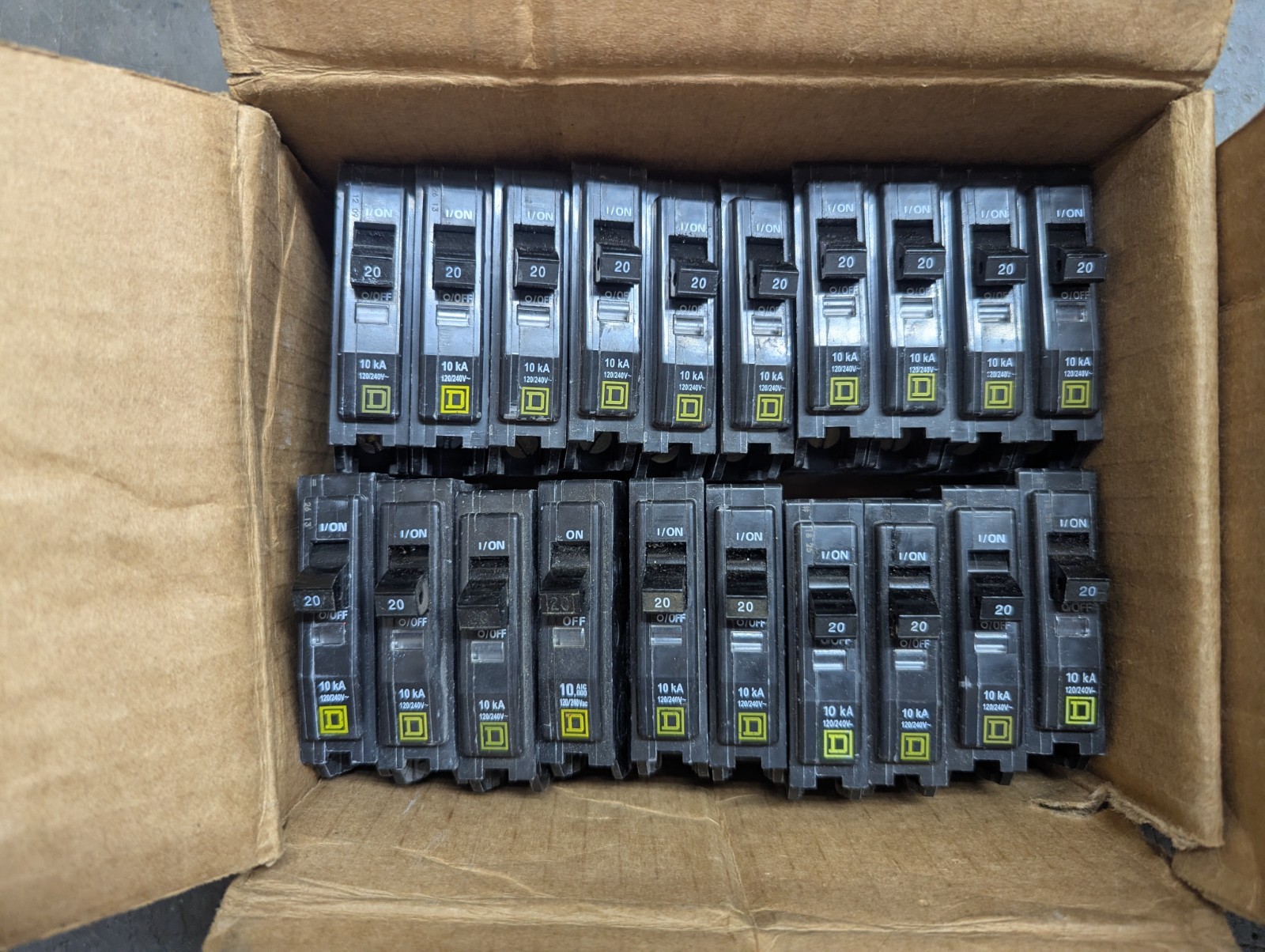 Lot Of 48- Square D QO115 QO120 1 Pole Type QO Circuit Breakers