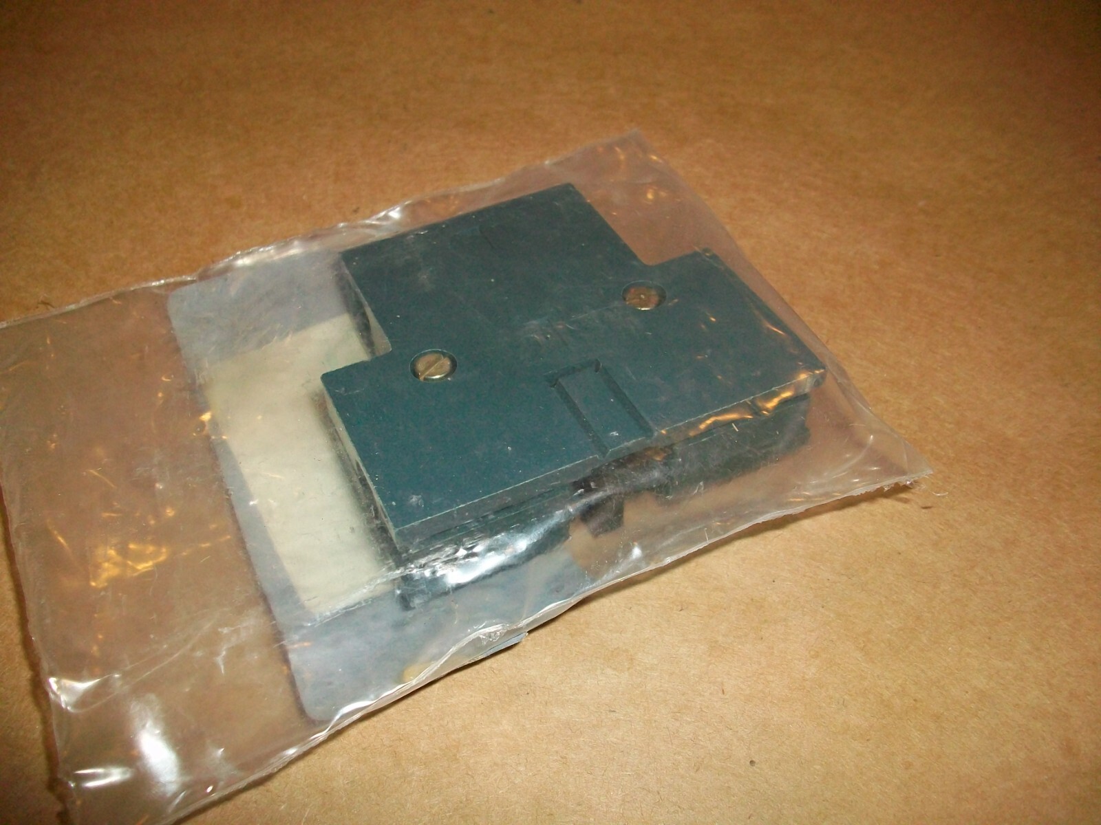 ABB Auxiliary Contact ONKUM-3 0NKUM-3 NEW