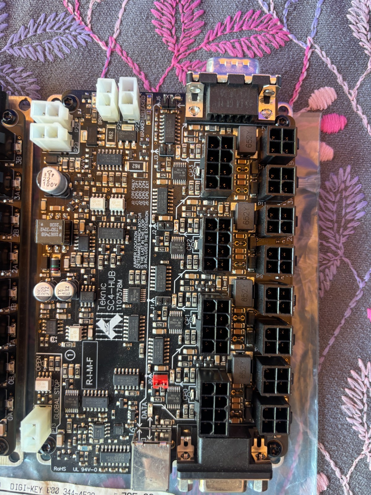 1EA – Teknic SC4-HUB Communications Hub For Clear Path SC Servo Systems 4 Axes