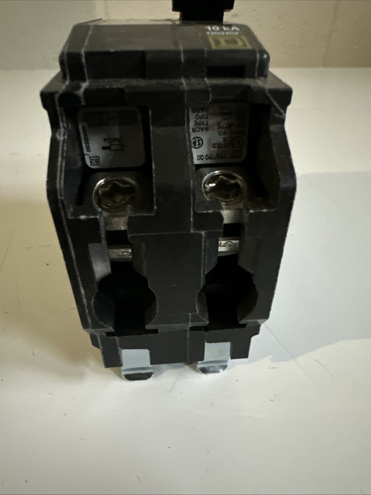 Square D QO240 2-Pole 40 Amp 120/240V Plug-In Circuit Breaker