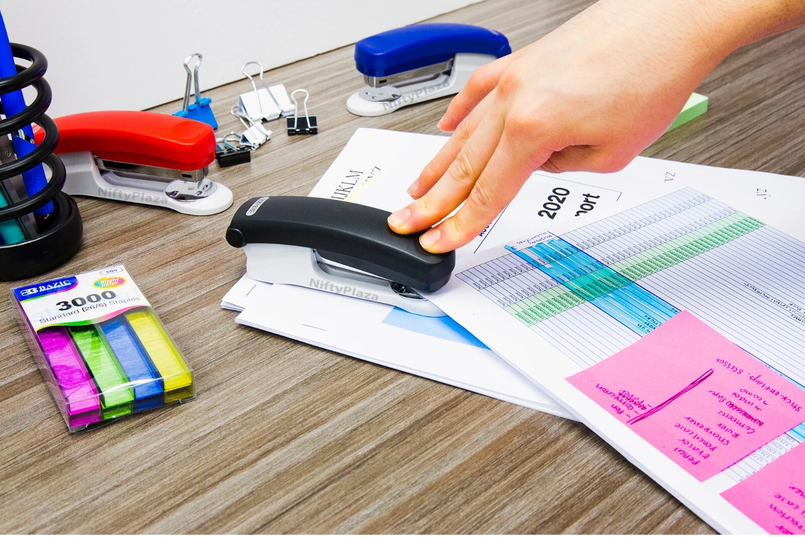 Two Tone Standard Stapler (26/6) with 500 Ct. Staples Random Color High-quality