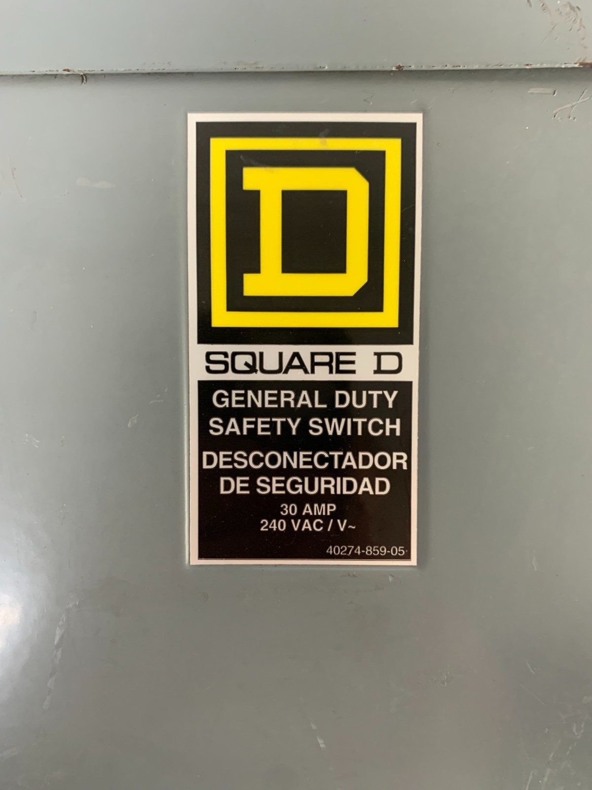 SQUARE D D221NRB 30 AMP 240 VOLT SINGLE PHASE FUSIBLE OUTDOOR DISCONNECT..D-2257