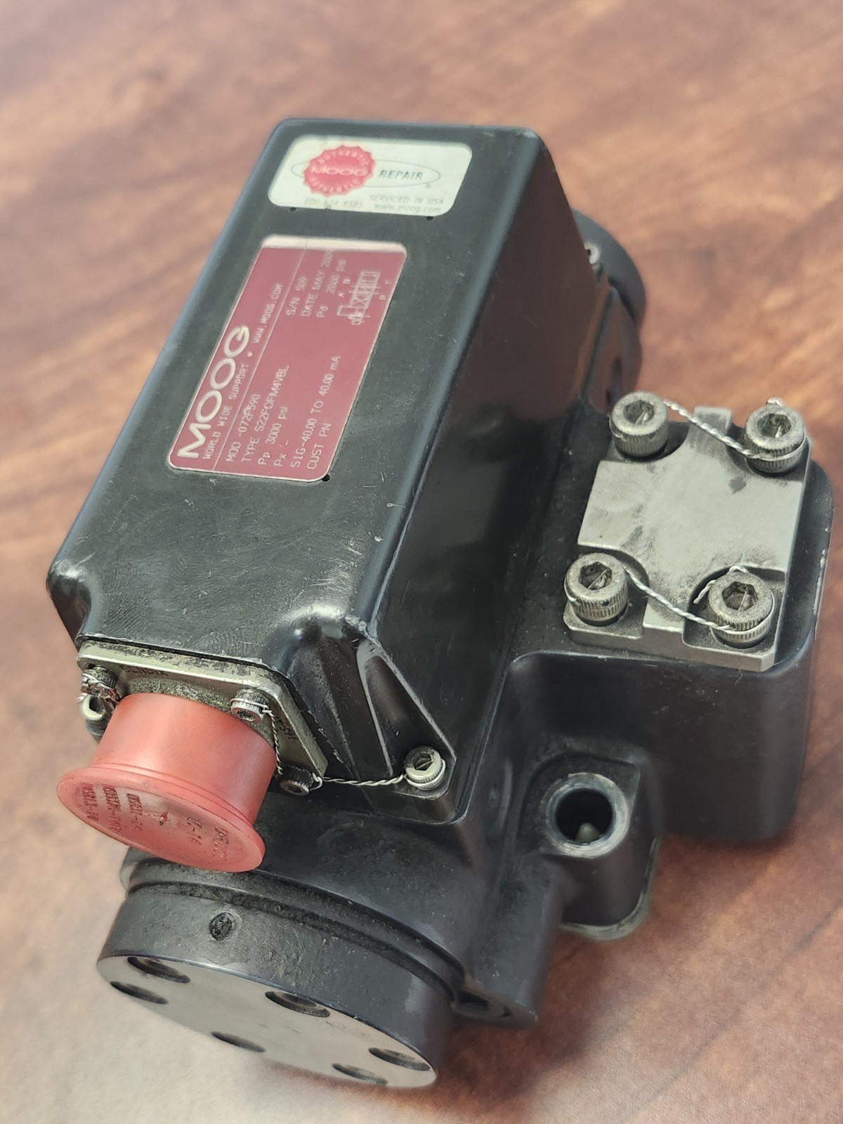 Moog 072F162 Servo Valve 3000 psi S22FOFM4VBH, HV-SV-60GPM-1IPT
