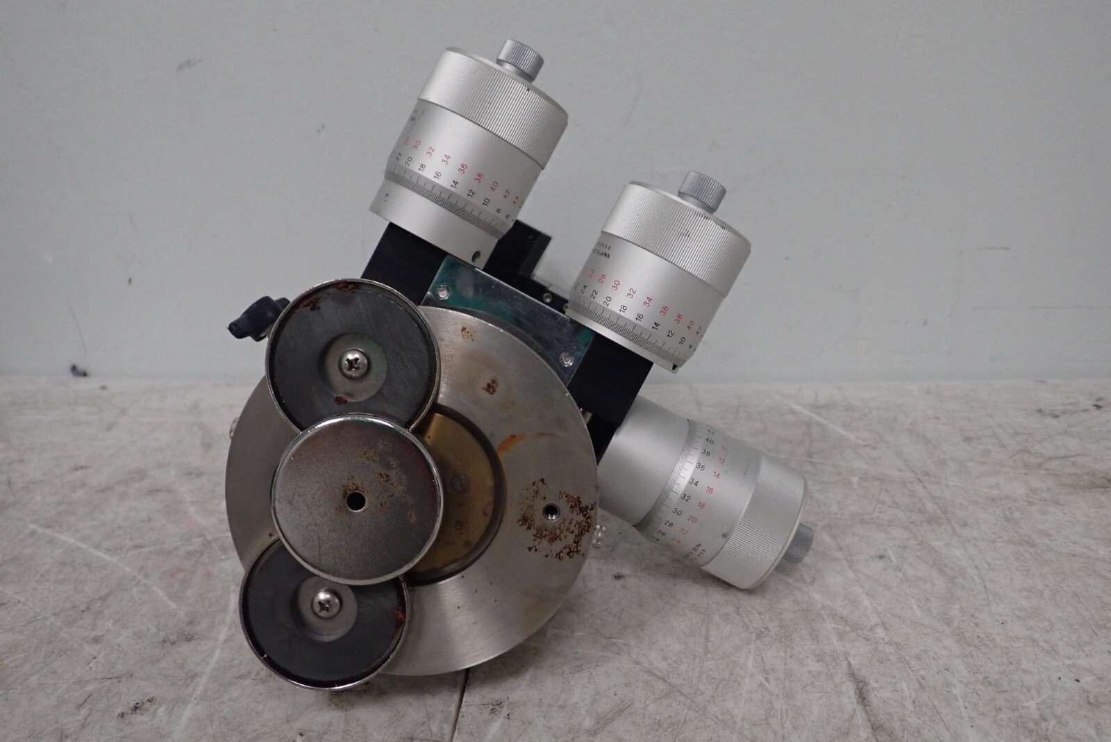 Sutter Instruments Micromanipulator on Rotating Base