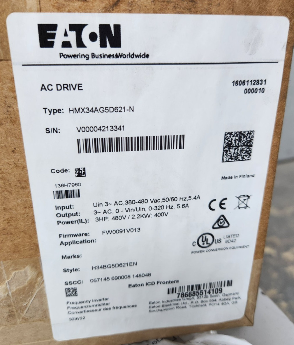 😎 NEW EATON 3 HP AC VARIABLE FREQUENCY DRIVE 380/480 VAC HMX34AG5D621-N