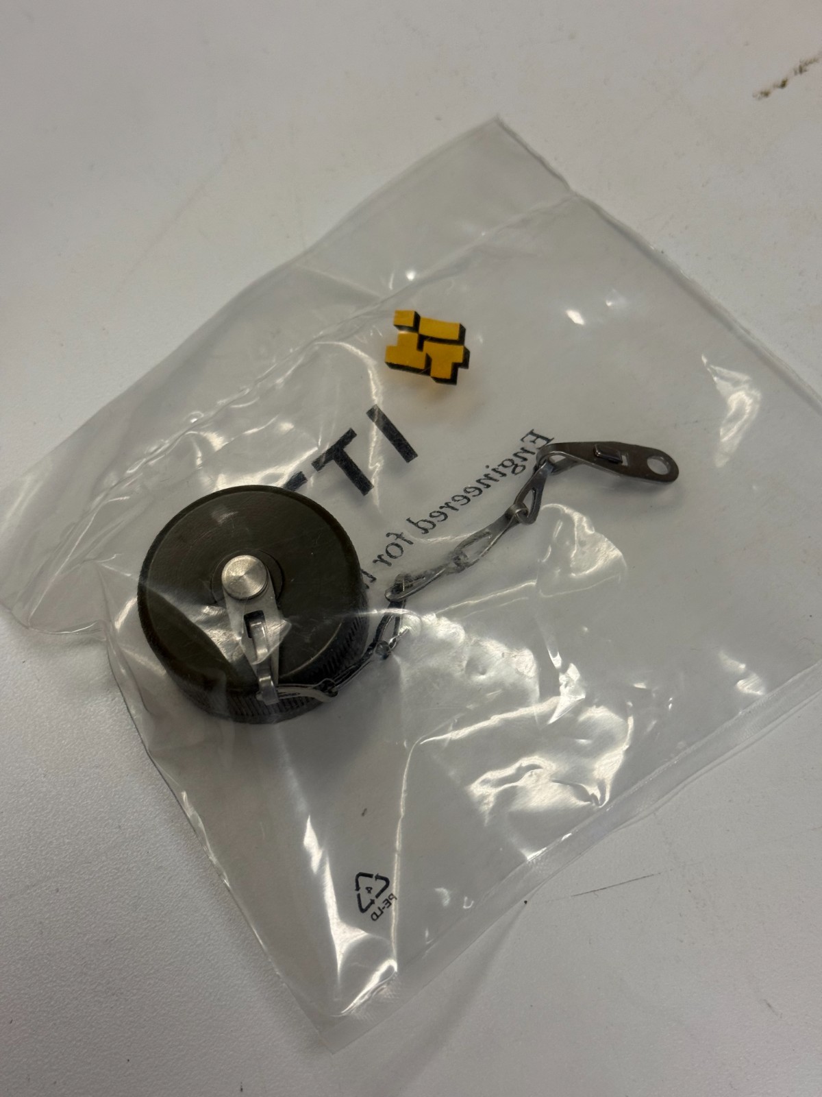 ITT CANNON CA121003-7 Dust Cap