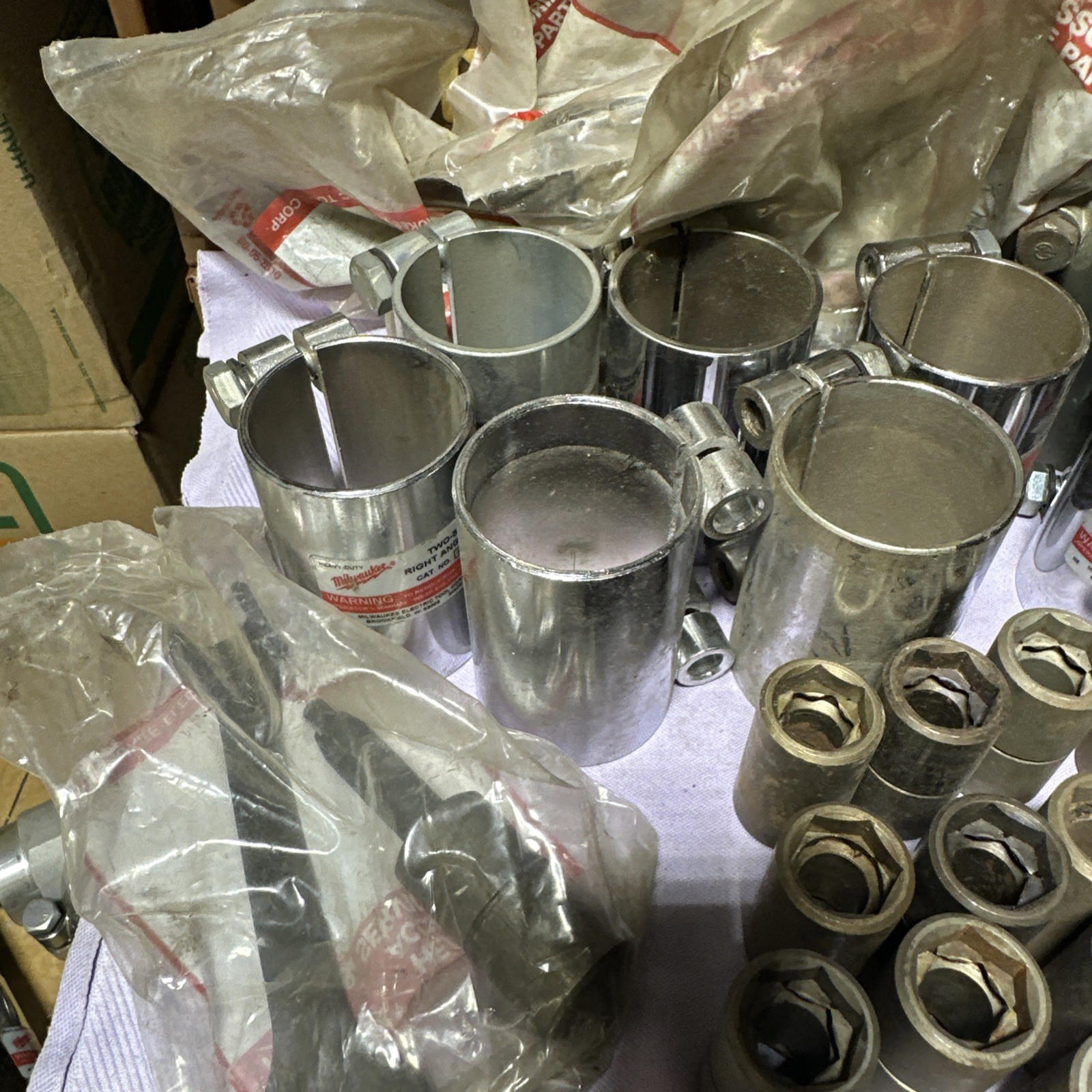 HUGE LOT MILWAUKEE 48-06-2871 RIGHT ANGLE DRIVE PARTS