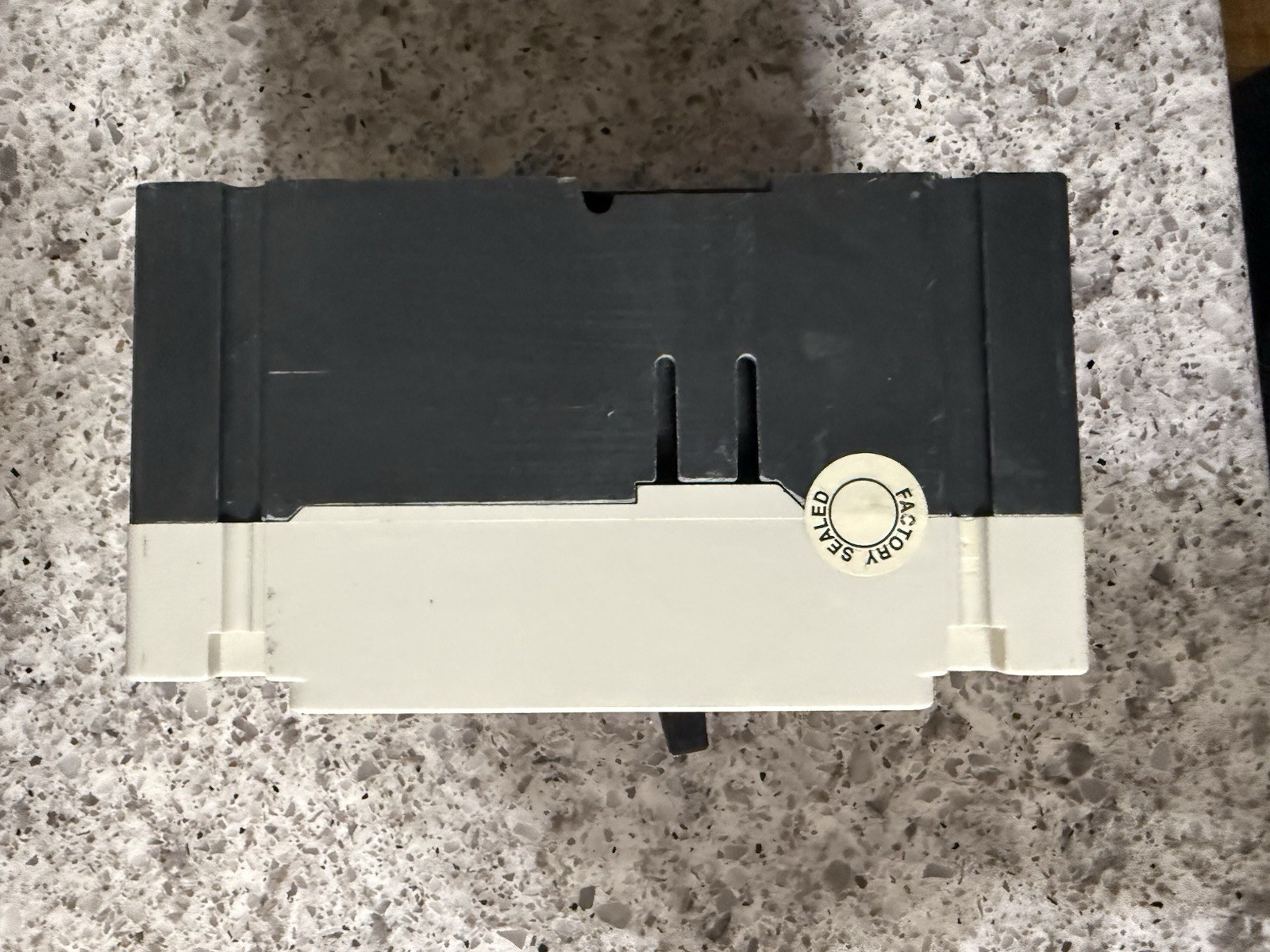 Eaton Cutler Hammer HFD3050 50A 3 Pole Circuit Breaker 600VAC 250VDC HFD 65k