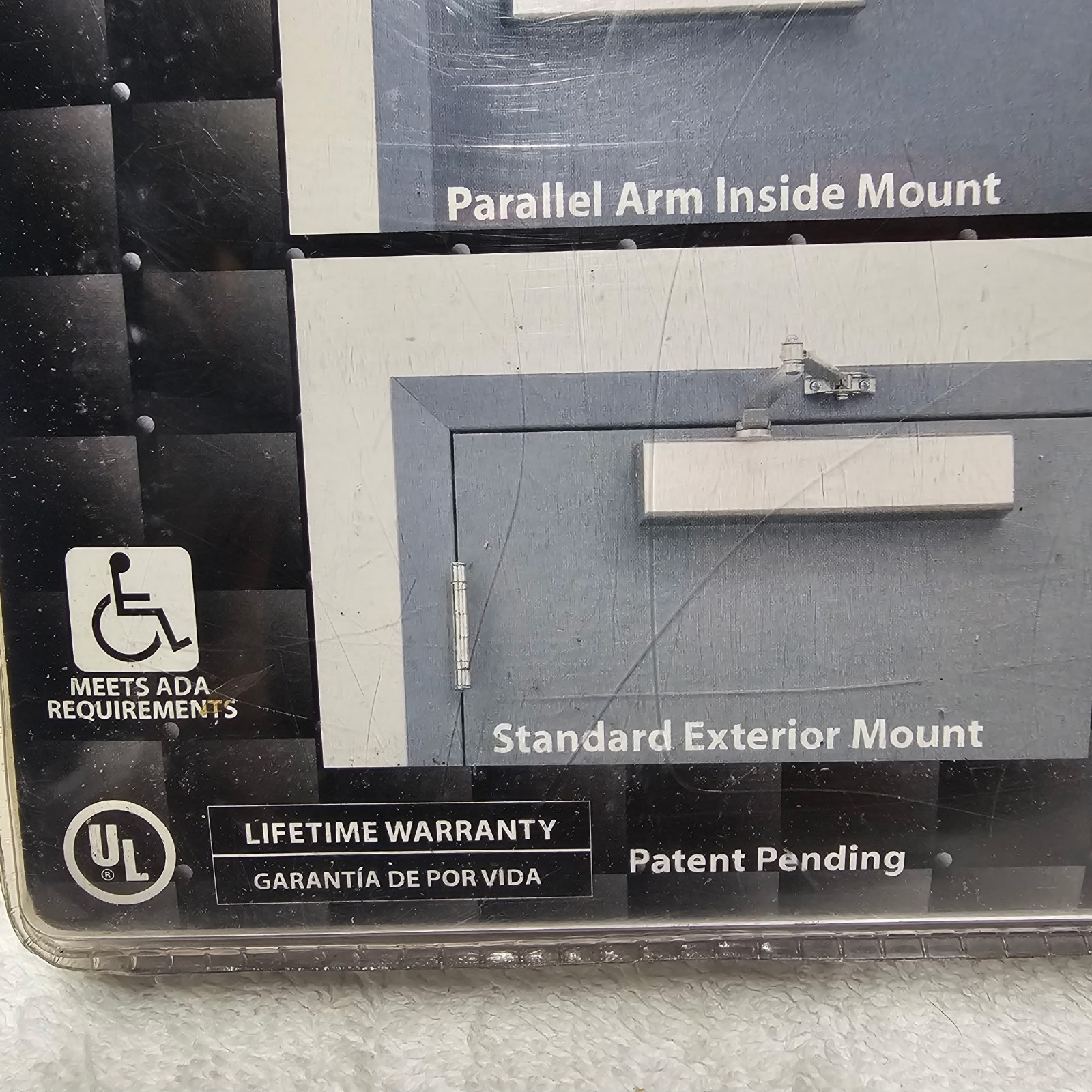 Universal Hardware Heavy-Duty All-in-One Commercial Door Closer UH4061