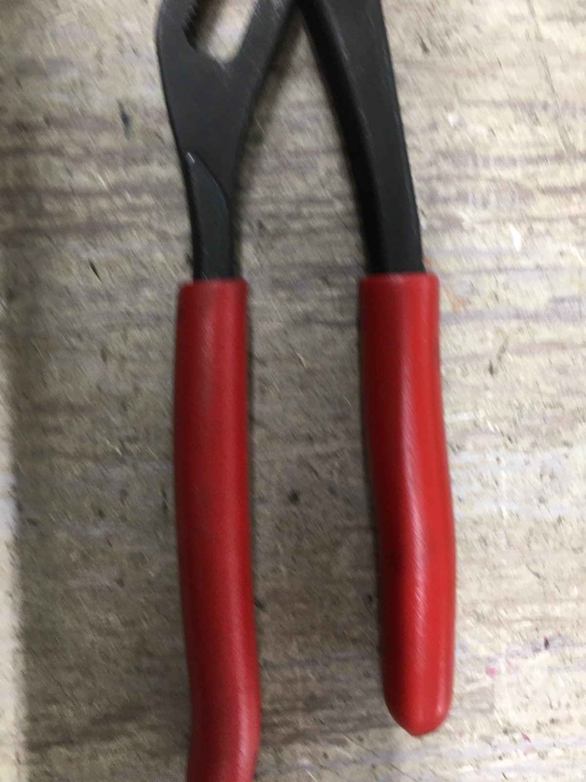Snap-On Tools AWPBX10 Adjustable Water Pump Pliers 10″