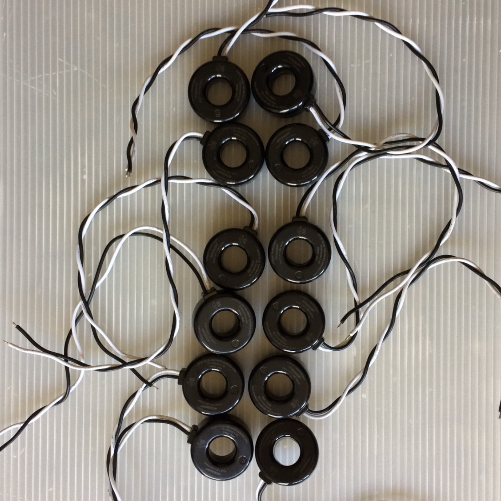 (12) LOT Accuenergy AcuCT S77 Series Revenue-Grade Solid-Core Current Sensors