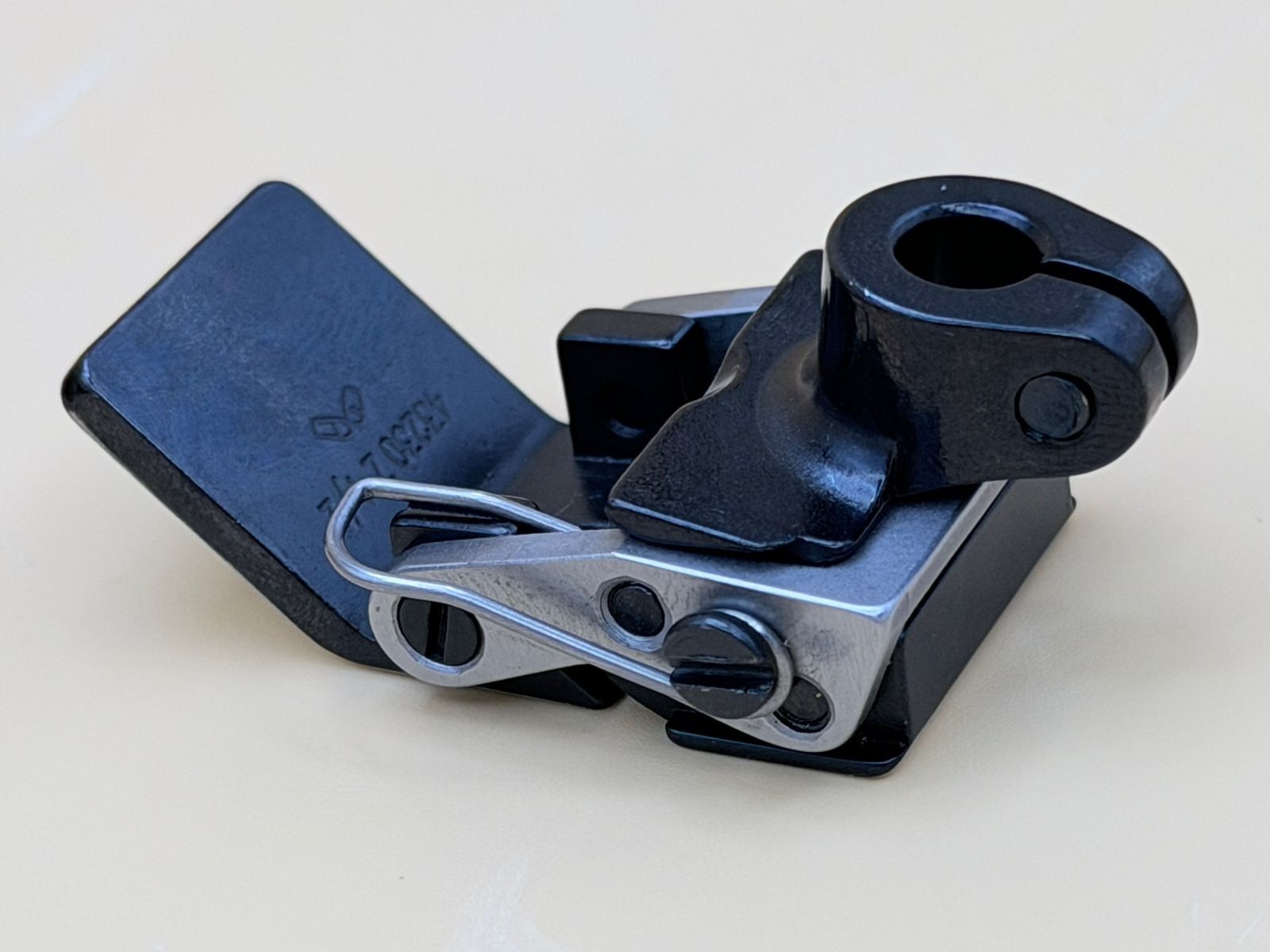 Union Special 43200 G Pressure Foot