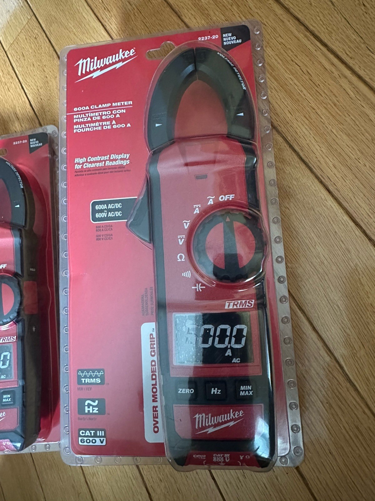 2 MILWAUKEE 600A CLAMP METER HVAC/R 2237-20