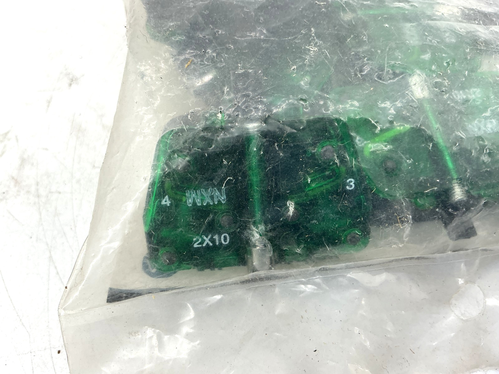 Bag of 10 New Allen Bradley 800E-2X10 Ser A Contact Cartridge 10A 600V Green
