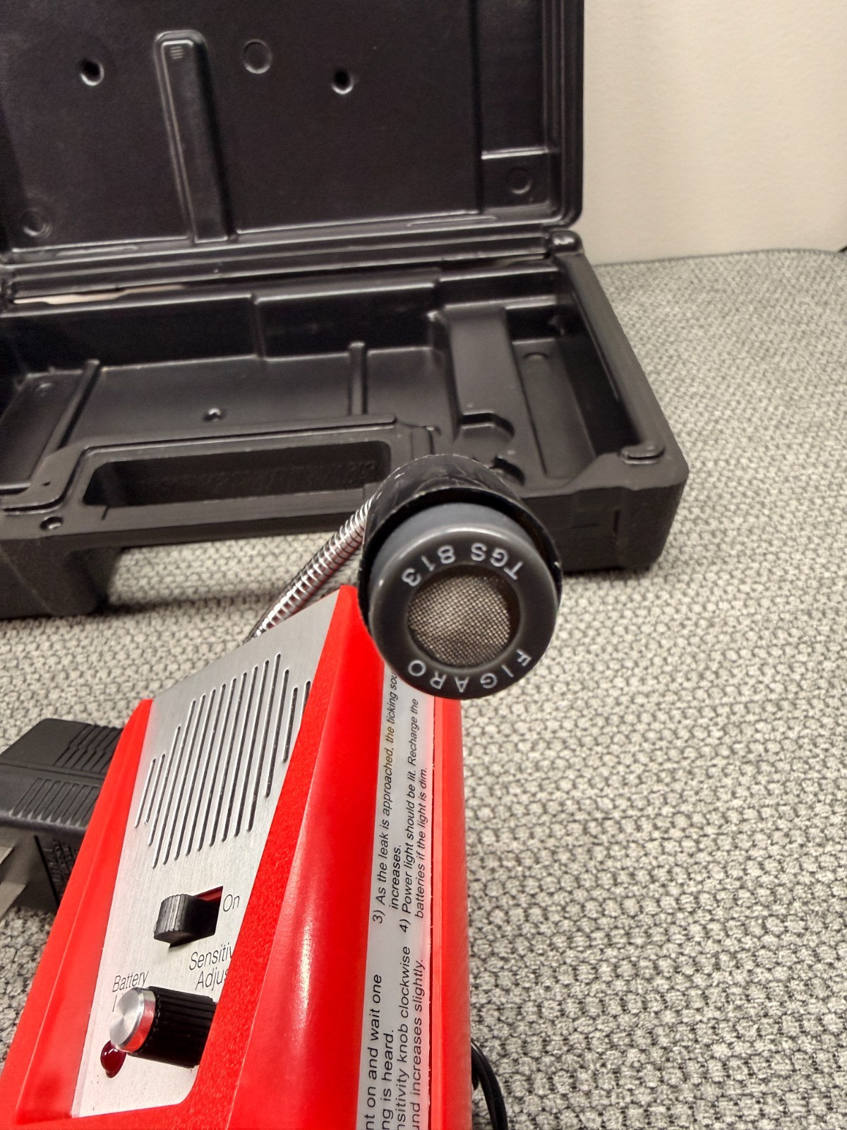 TIF 8800 Combustible Gas Detector w/ Case, Manual, & Power Cord