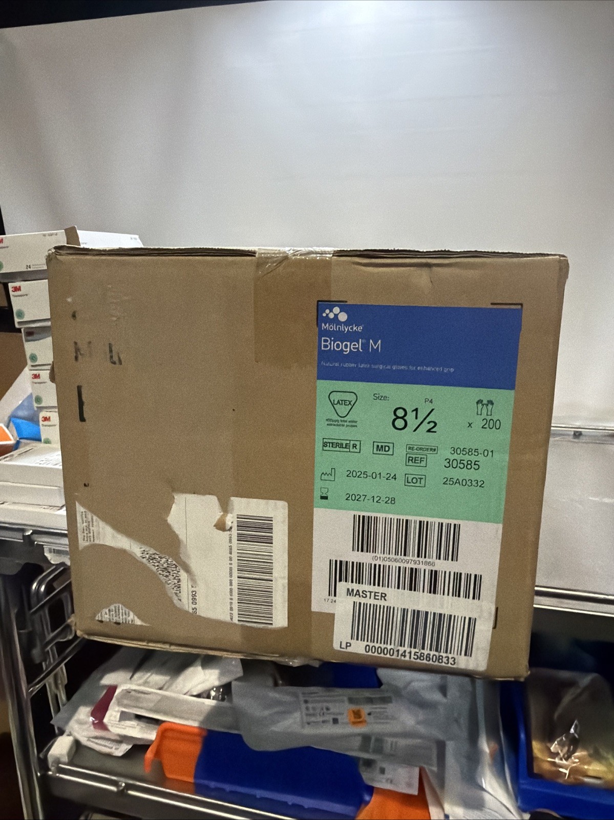 Mölnlycke Biogel M 30585 Surgical Gloves Size 8.5 200 Pairs Sterile Latex