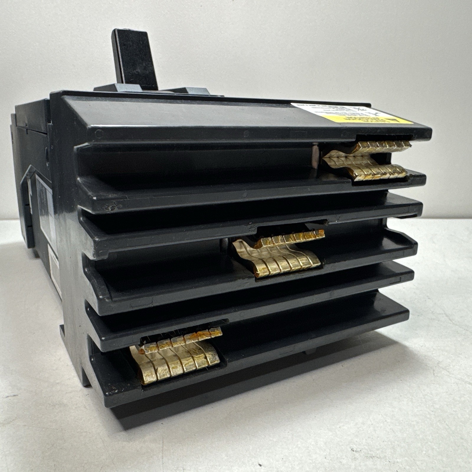 SQUARE D LJA36400U31X LJA I-LINE 3 POLE 400 AMP 480v 65KAIC POWERPACT BREAKER