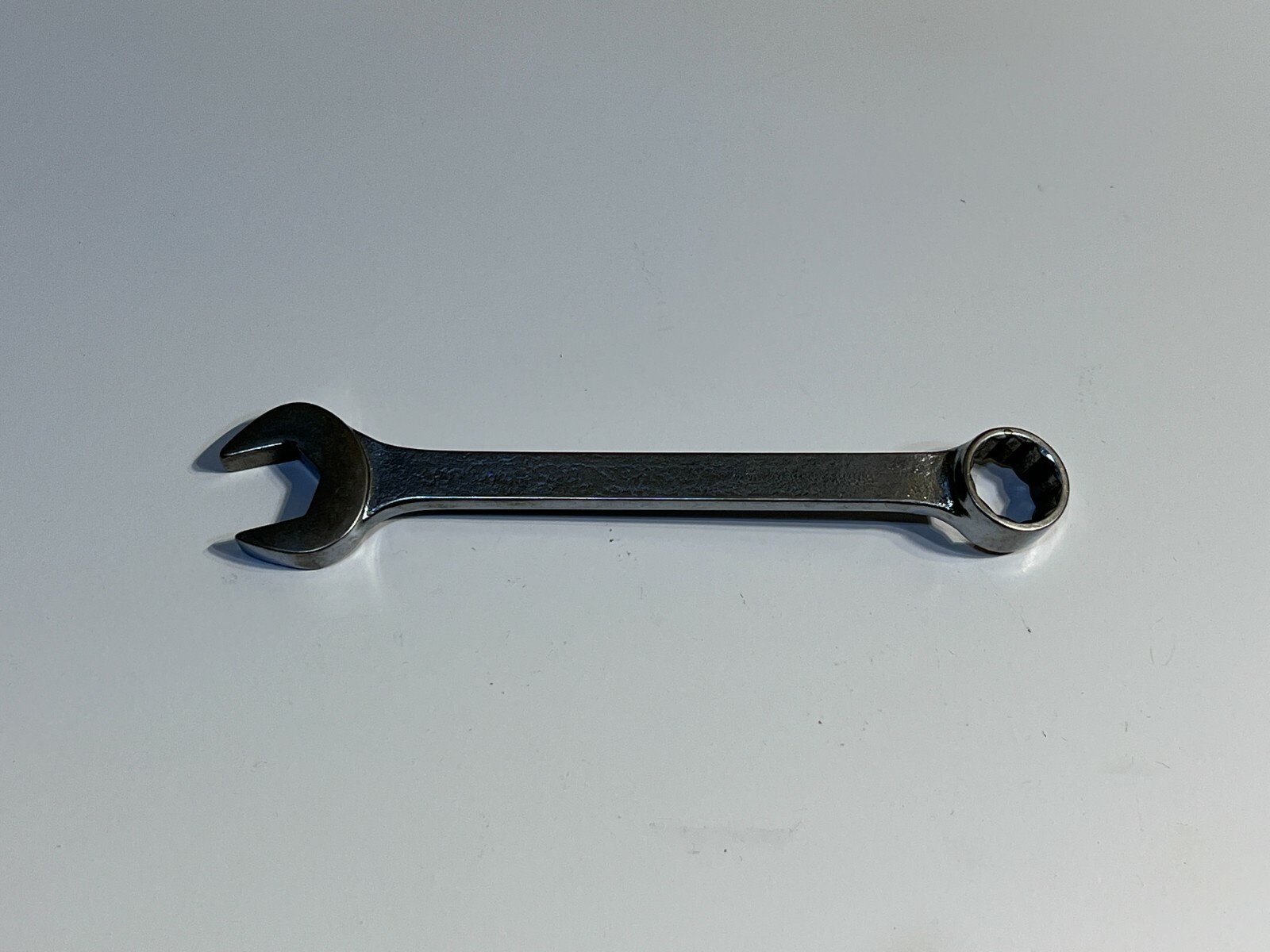 Cornwell Tools USA Short Stubby 11/16″ Combination Wrench – 12 Point – CW-2222-S
