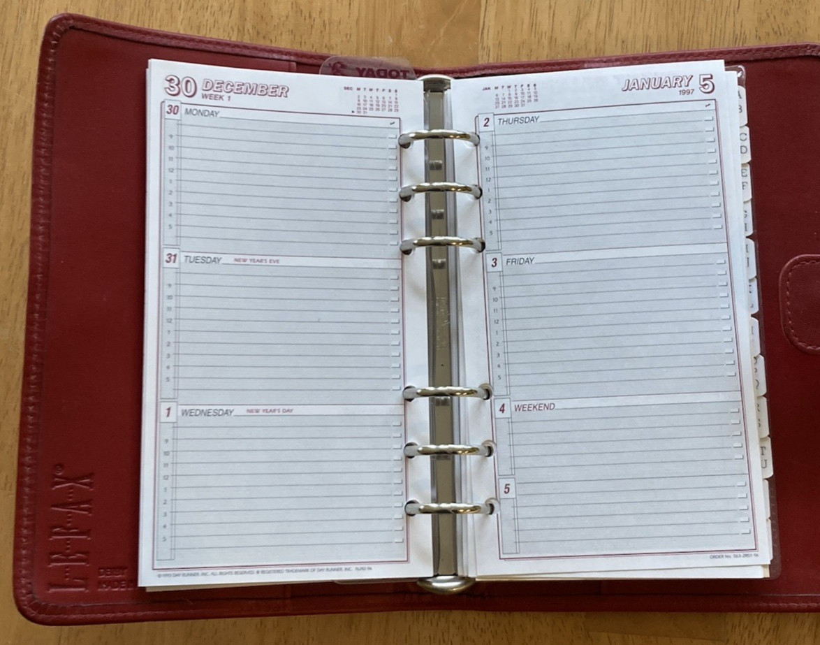 Vintage Filofax Leather Organizer Red USA 1996 from Luttmann’s Luggage 6-ring