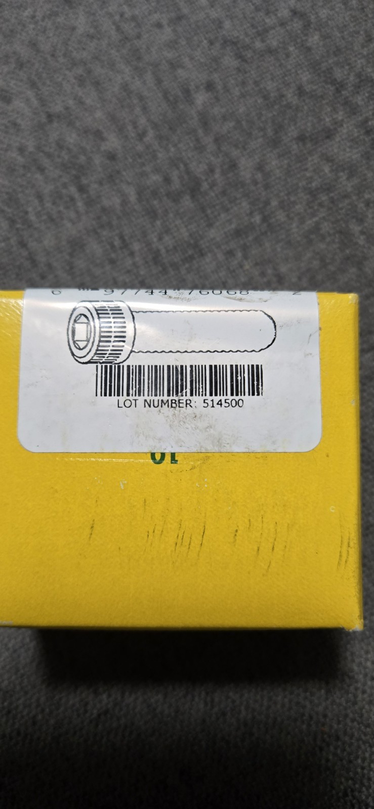 Box of 100pcs Holo-Krome 76068 M4x15MM Socket Head Cap Screw, Steel, Black