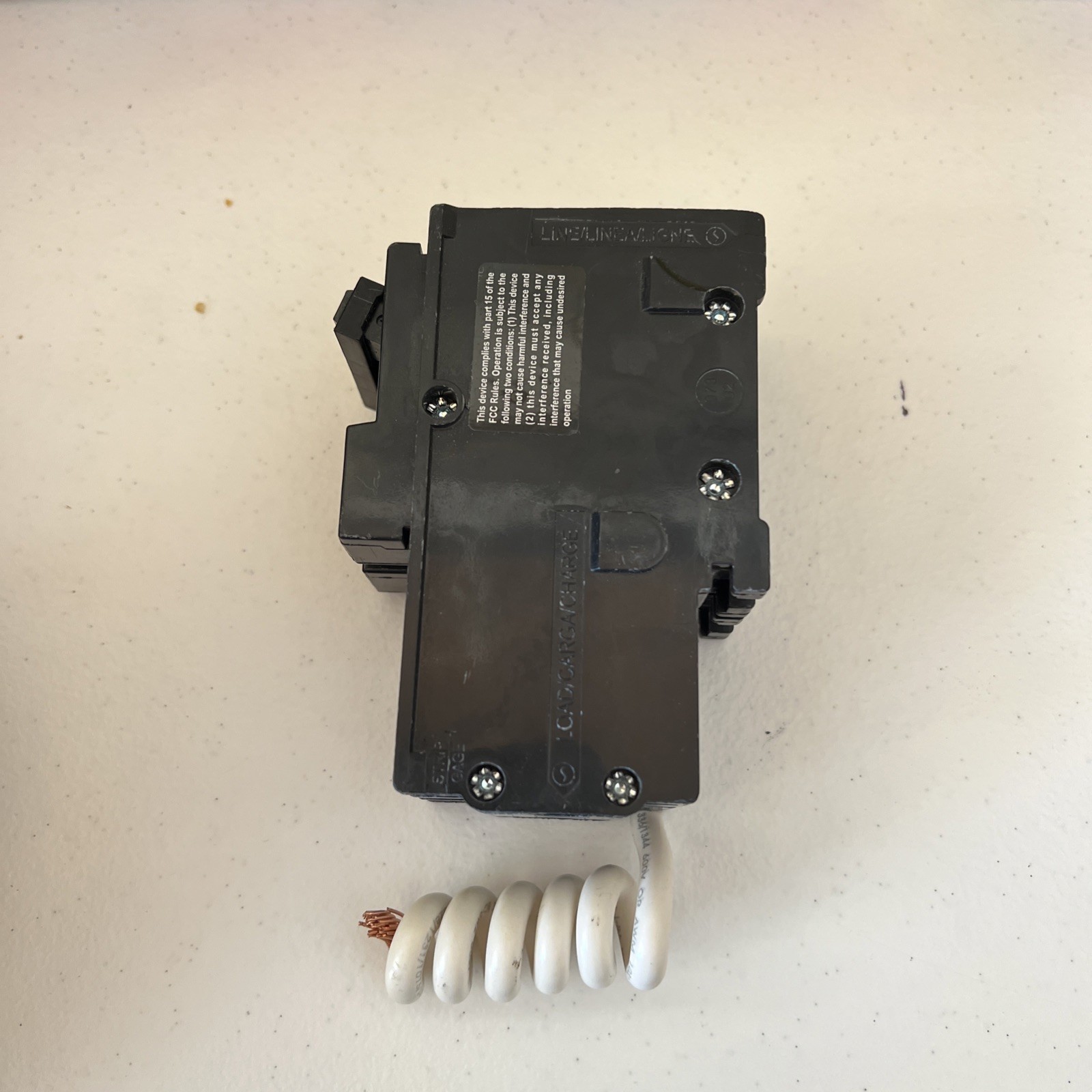 HOM250GFI – Square D Homeline – GFCI Circuit Breaker