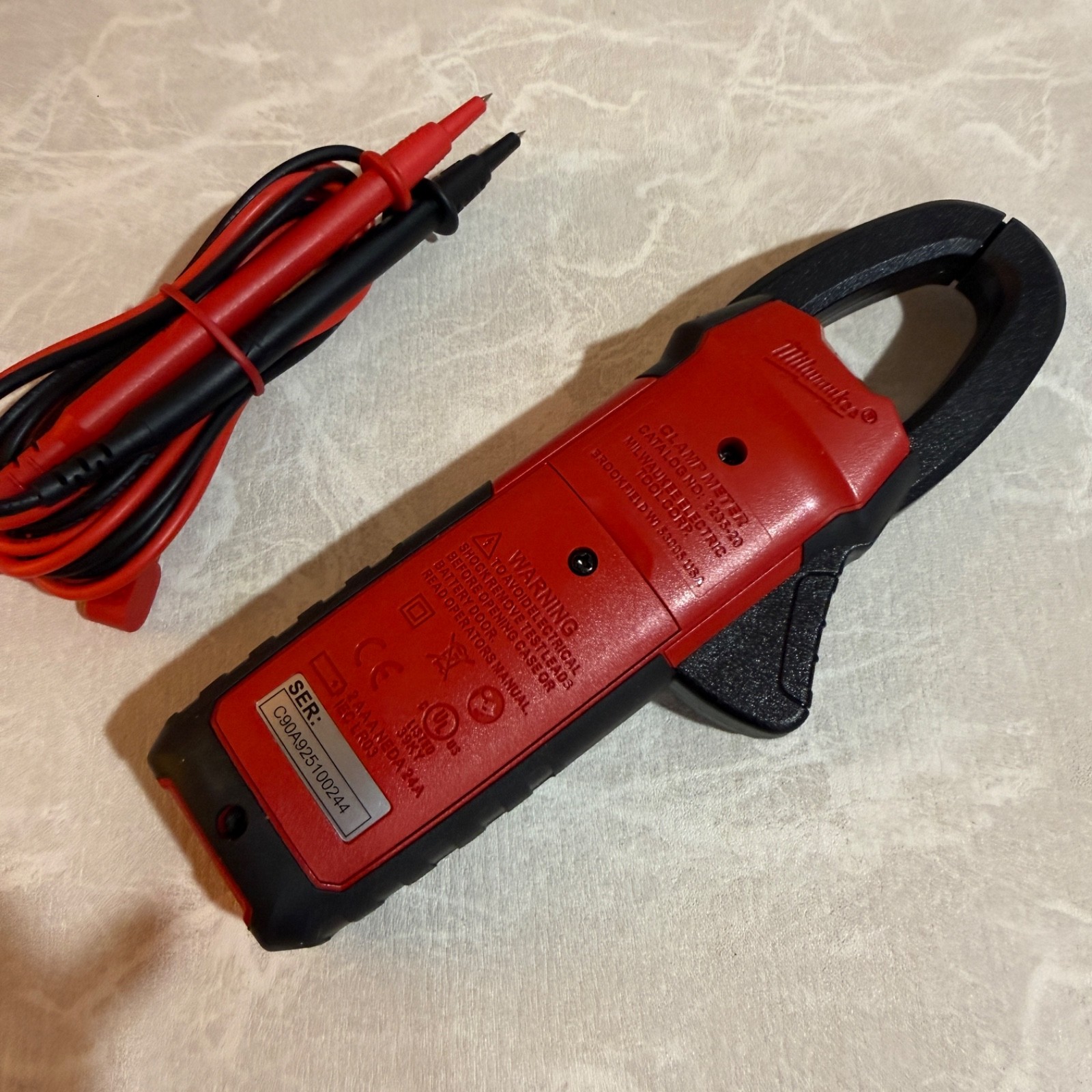 MILWAUKEE 2235-20 Heavy-Duty Electrical Clamp Meter True-RMS 400 Amp