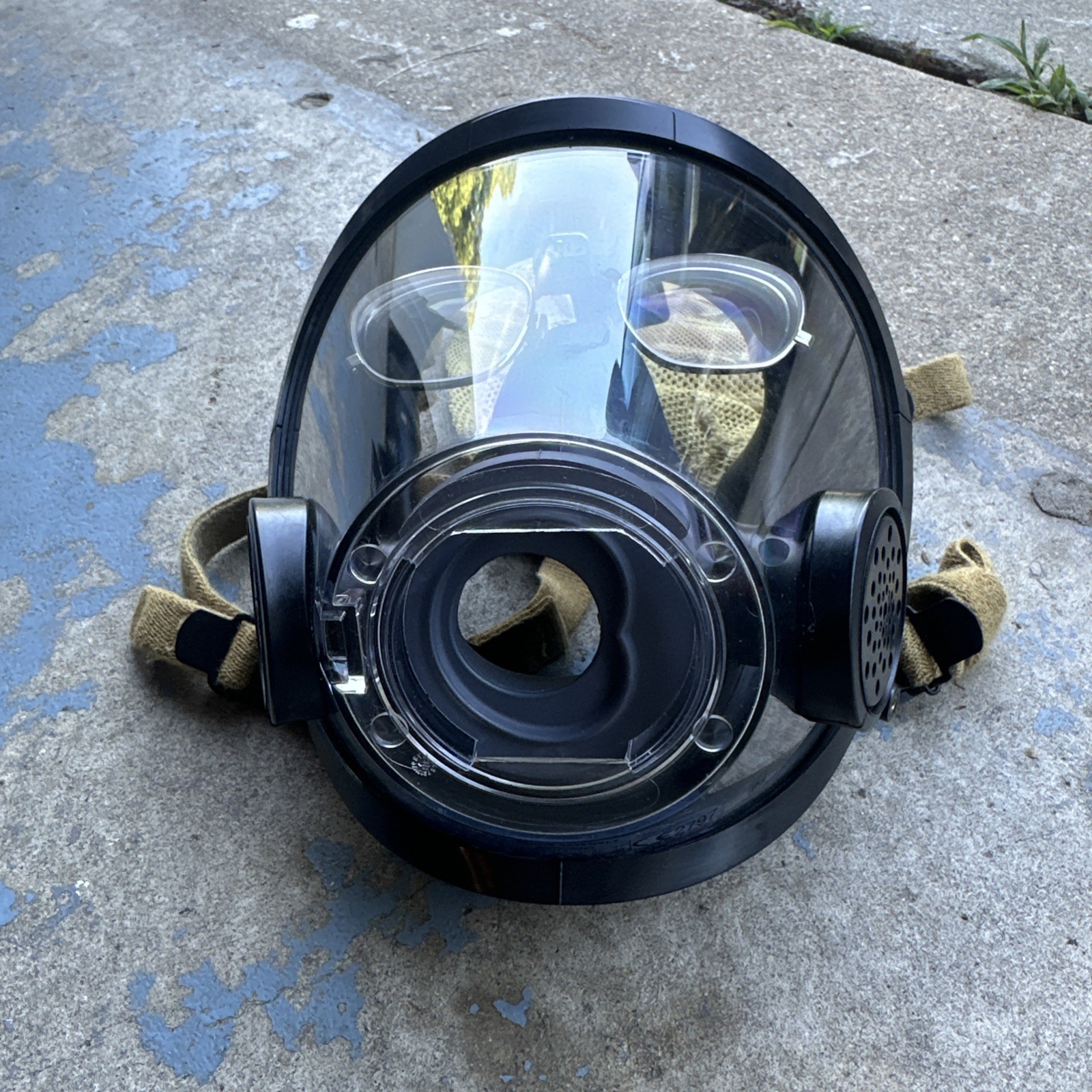Scott AV-3000 Full Face Face Size – M Black For Breathing Apparatus