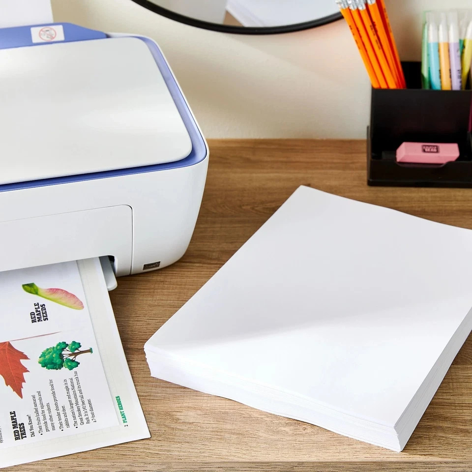 Pen + Gear Copy Paper, 8.5″ x 11″, 92 Bright, White, 20 lb, 1 Ream ,500 Sheets.