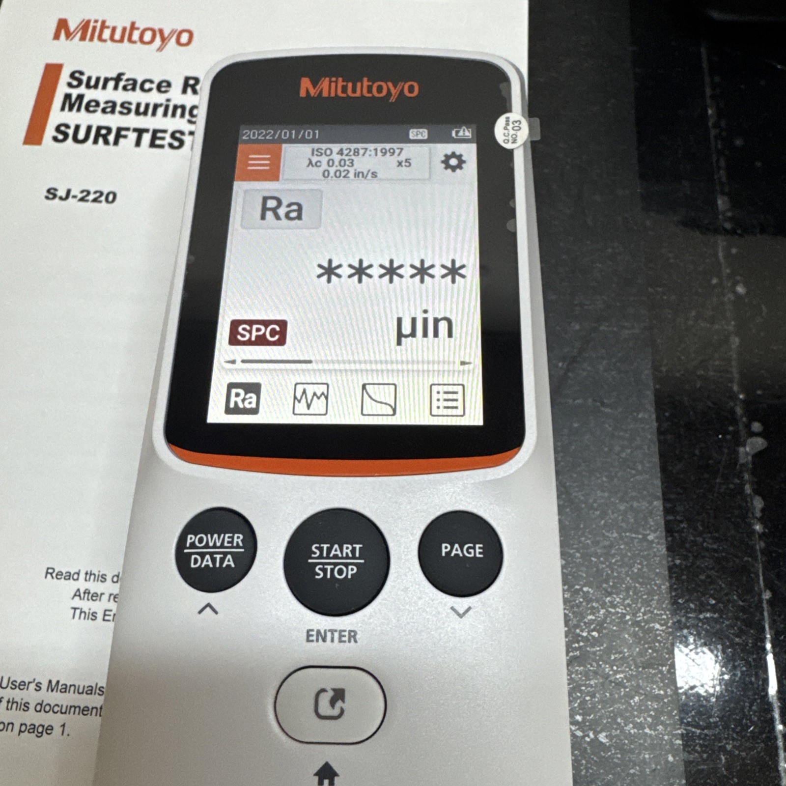 MITUTOYO SJ-220 Surftest Portable Surface Roughness Tester Profilometer