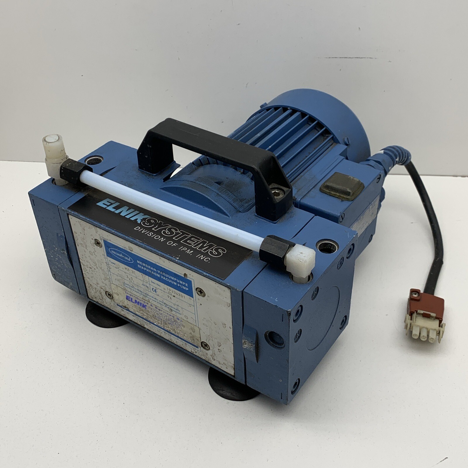 Vacuubrand MZ 2C Diaphragm Vacuum Pump 120V 1660RPM