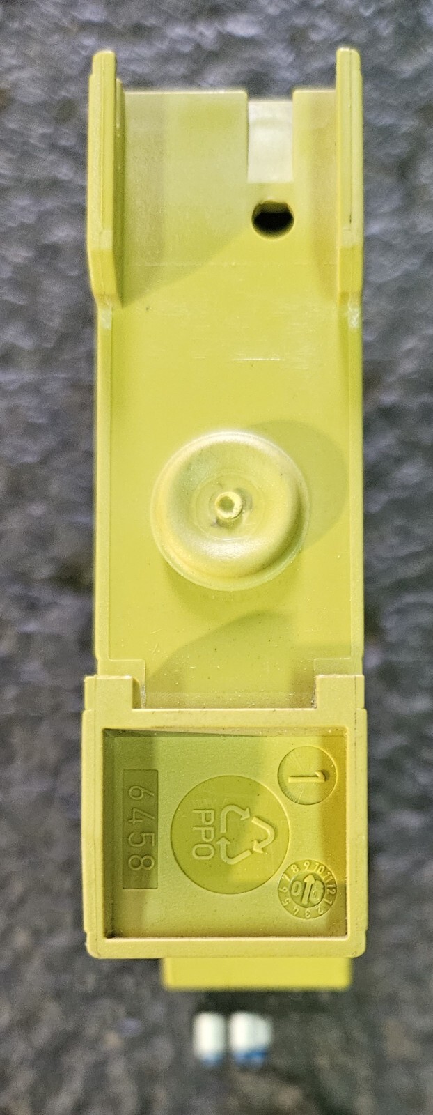 Pilz Pze X4VP C 1/24VDC 4n/0 Fix Id No. :787581