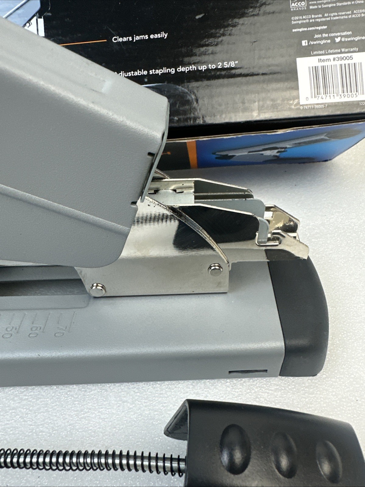 Swingline Heavy Duty Stapler, 160 Sheet Capacity, Jam Free, 160, Black/Gray