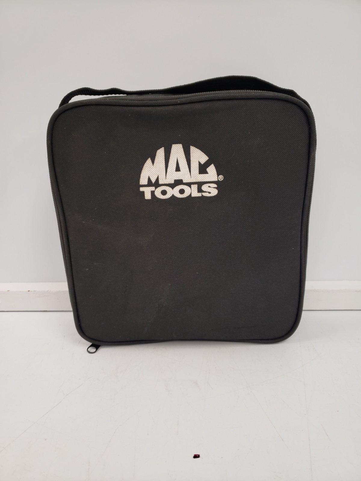 (88381-2) Mac Tools EM721 Multimeter