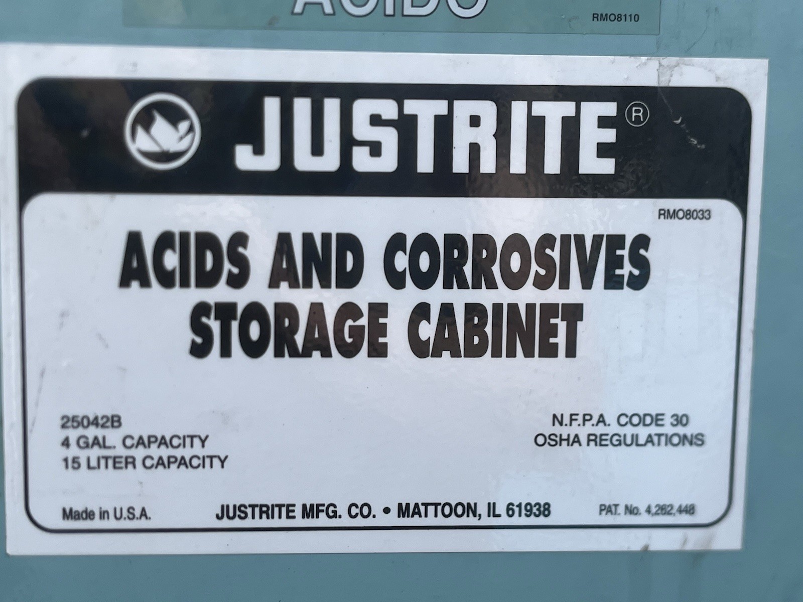 1 USED JUSTRITE 25042B 4-GAL ACID AND CORROSIVES CABINET