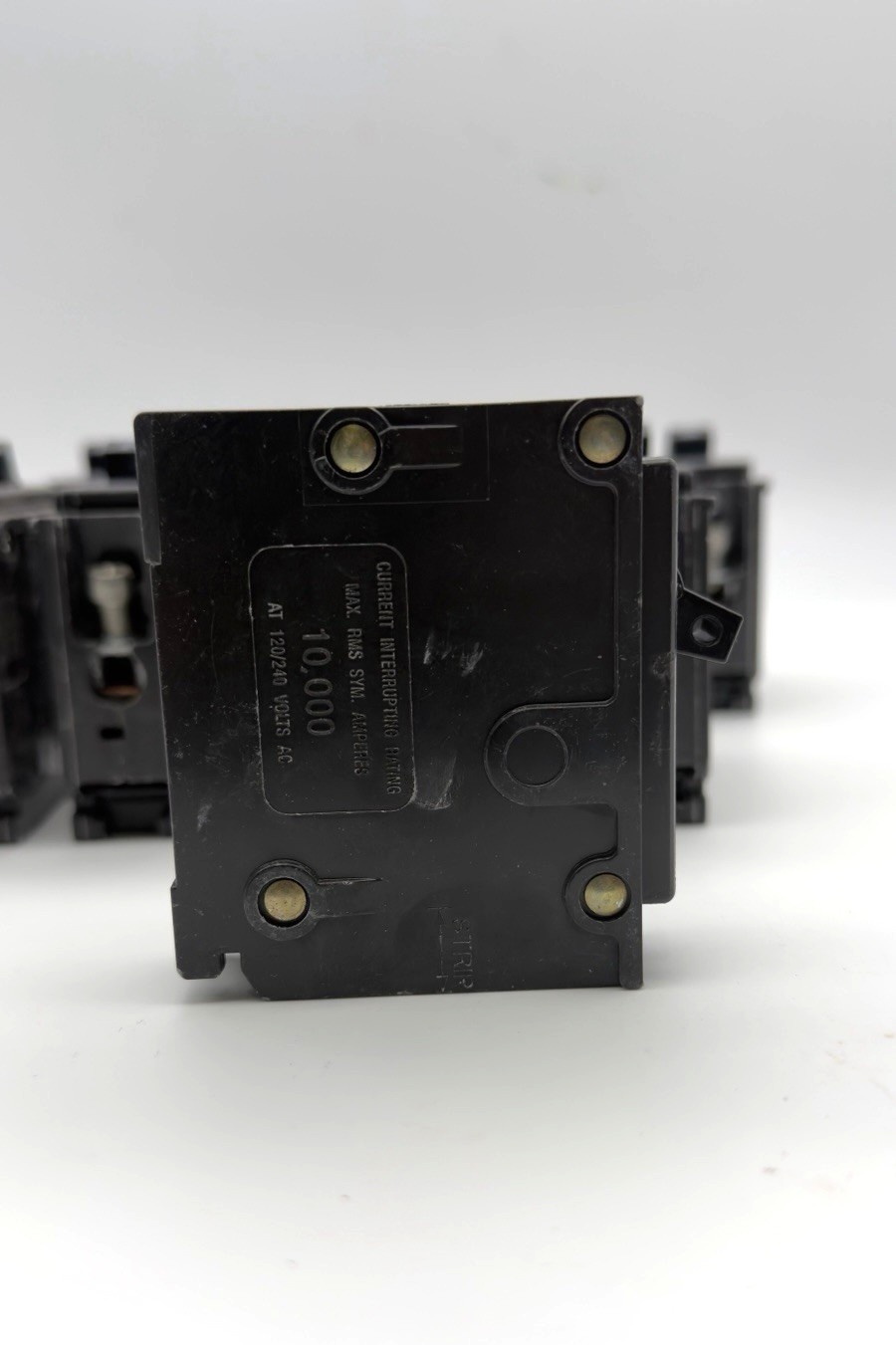 Lot of 12 – Eaton BR120 & C120 20A 1P Circuit Breakers NEW OPEN BOX