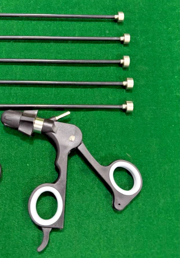 5pc Laparoscopic Monopolar Grasper Insert 5mmx330mm with 2pc Handle Reusable