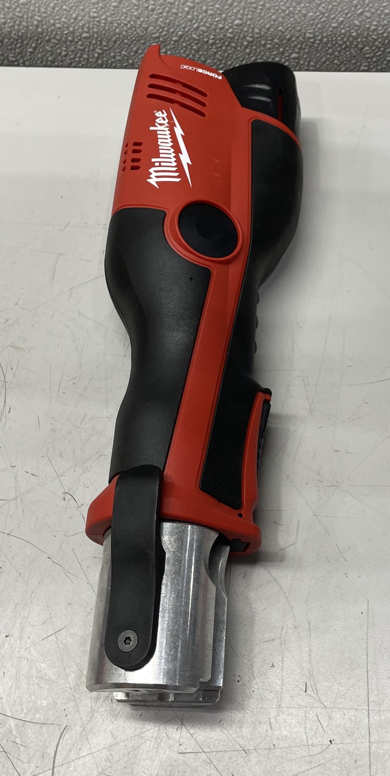 Milwaukee M12 12V Lithium-Ion Force Logic Cordless Press Tool Kit – 2473-22