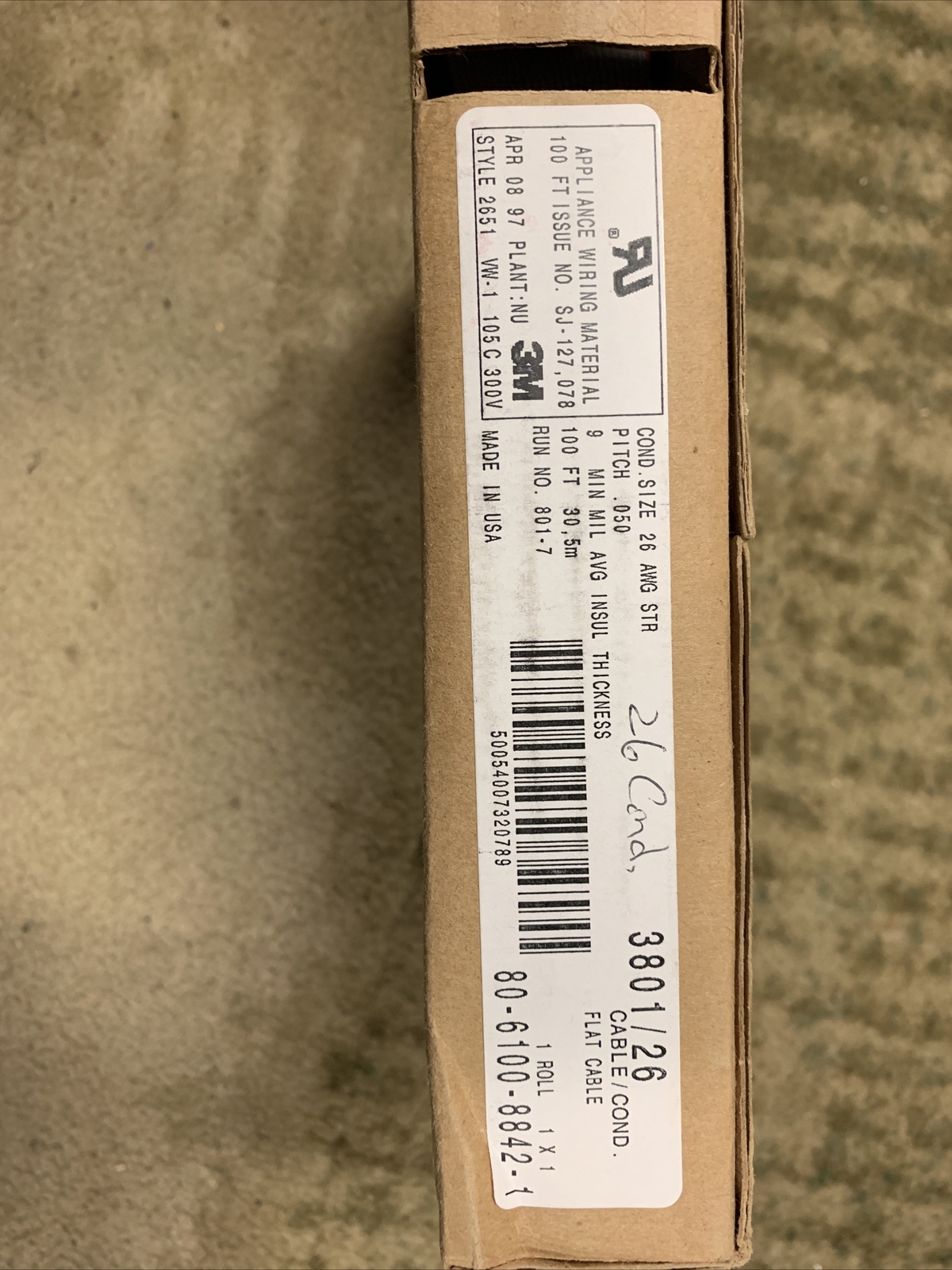 3M VW-1 Flat Cable Ribbon Red/grey 9 Min Mil Avg 100 Ft 30.5 M 80-6100-8842-1