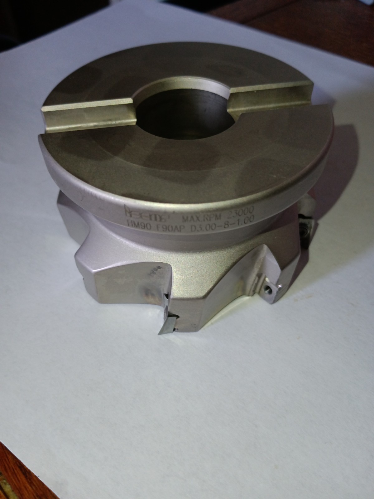 ISCAR HM90 F90AP D3.00-8-1.00 90° indexable face mill / square-shoulder mill