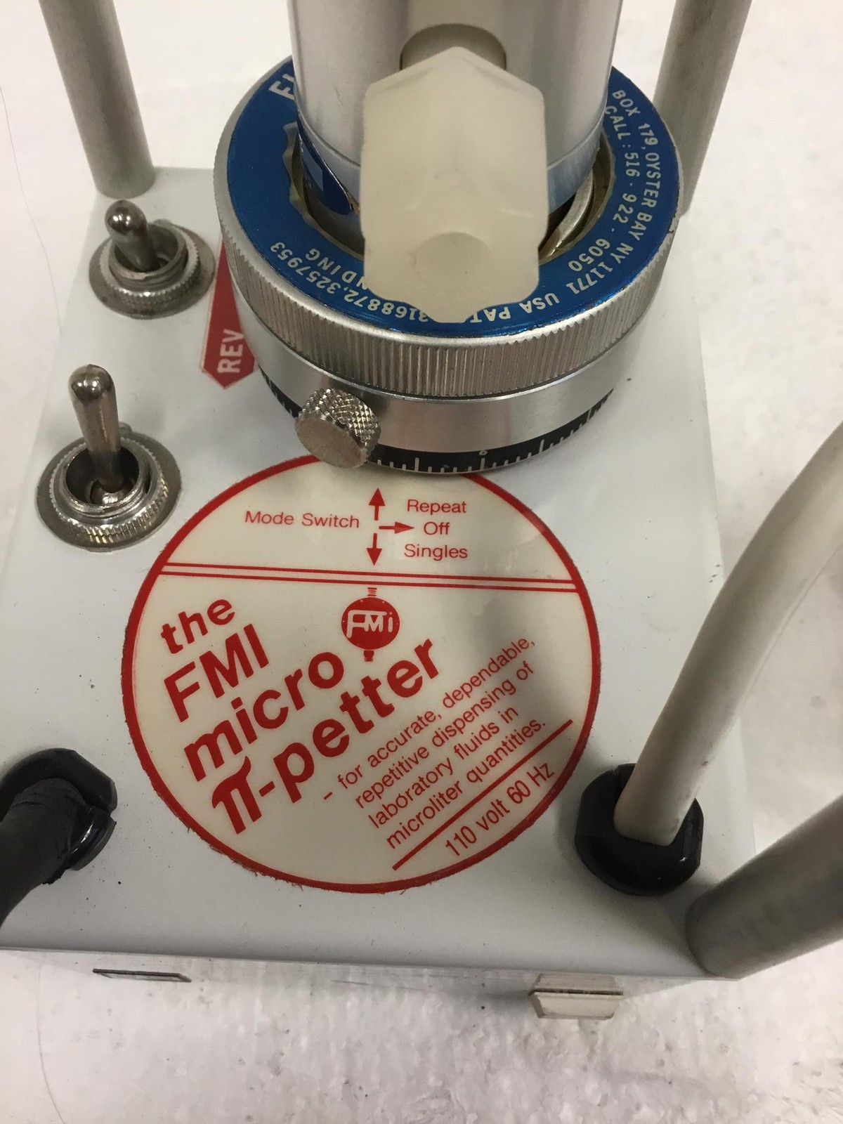 Fluid Metering FMI Micro II-Petter Low Flow Meter Pump 110V, 60Hz, WORKING