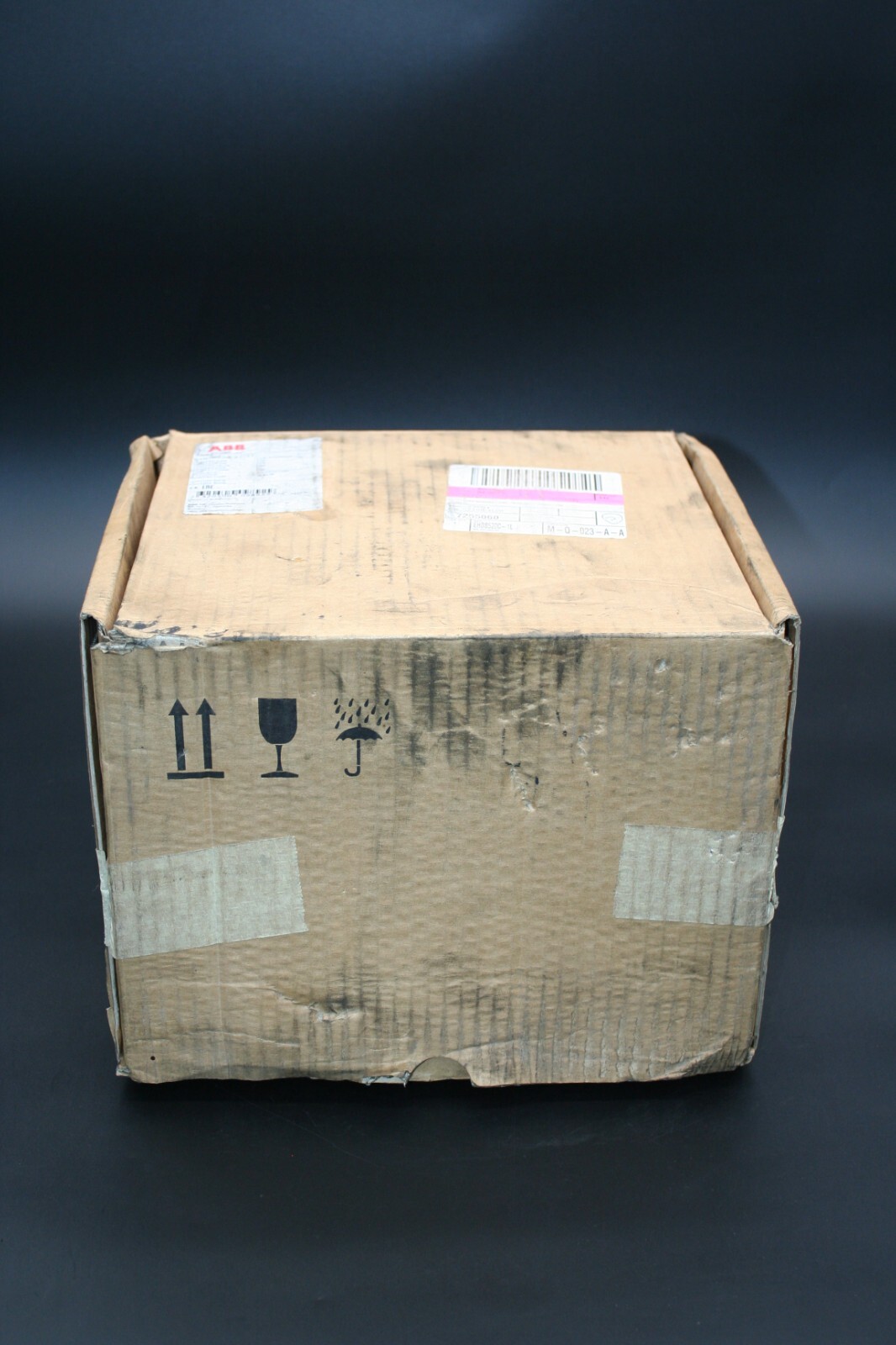 One (1) ABB SK827085-AF Contactor 110 VAC 50 HZ EHDB520-21-11 Bulgaria