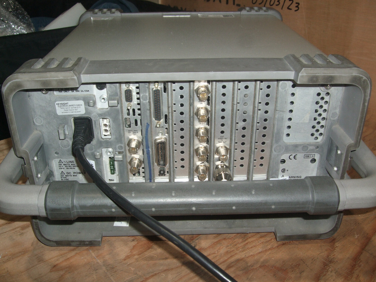 HP Agilent Keysight E4402B Spectrum Analyzer OPT *1D5 1D6 1DN 1DR 1DS A4H AYX BA